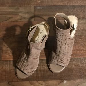 Kelsi Dagger Block Heel Pump